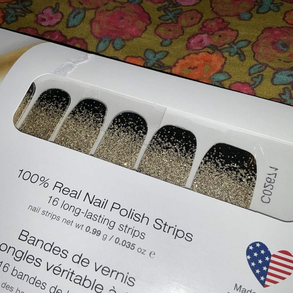 Color Street Nail Polish Strips RING IT IN New Black Silver Glitter Ombré